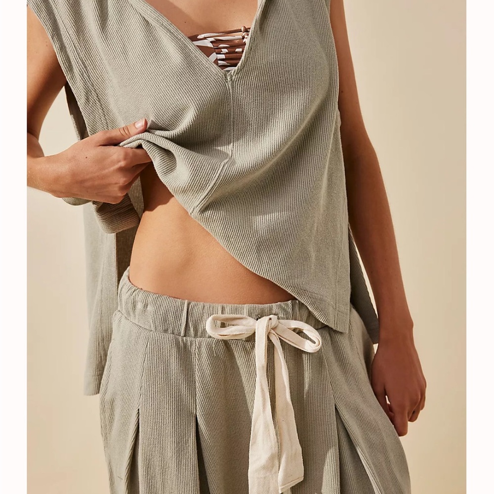 Free People beach set size medium EUC - Picture 4 of 10